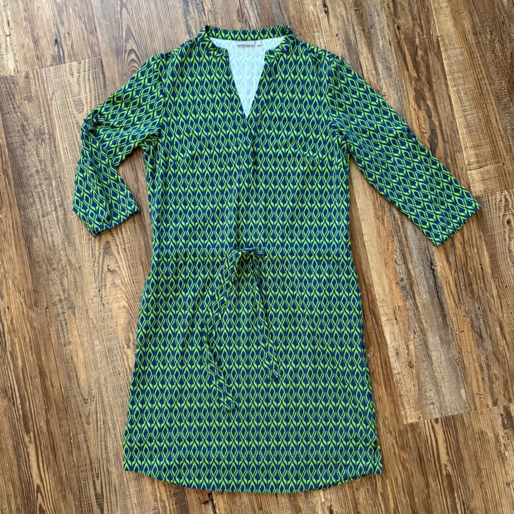 Ellie Kai Ashley Shirt Dress Womens 2 Green Navy Blue Geometric Ikat VNeck Scuba